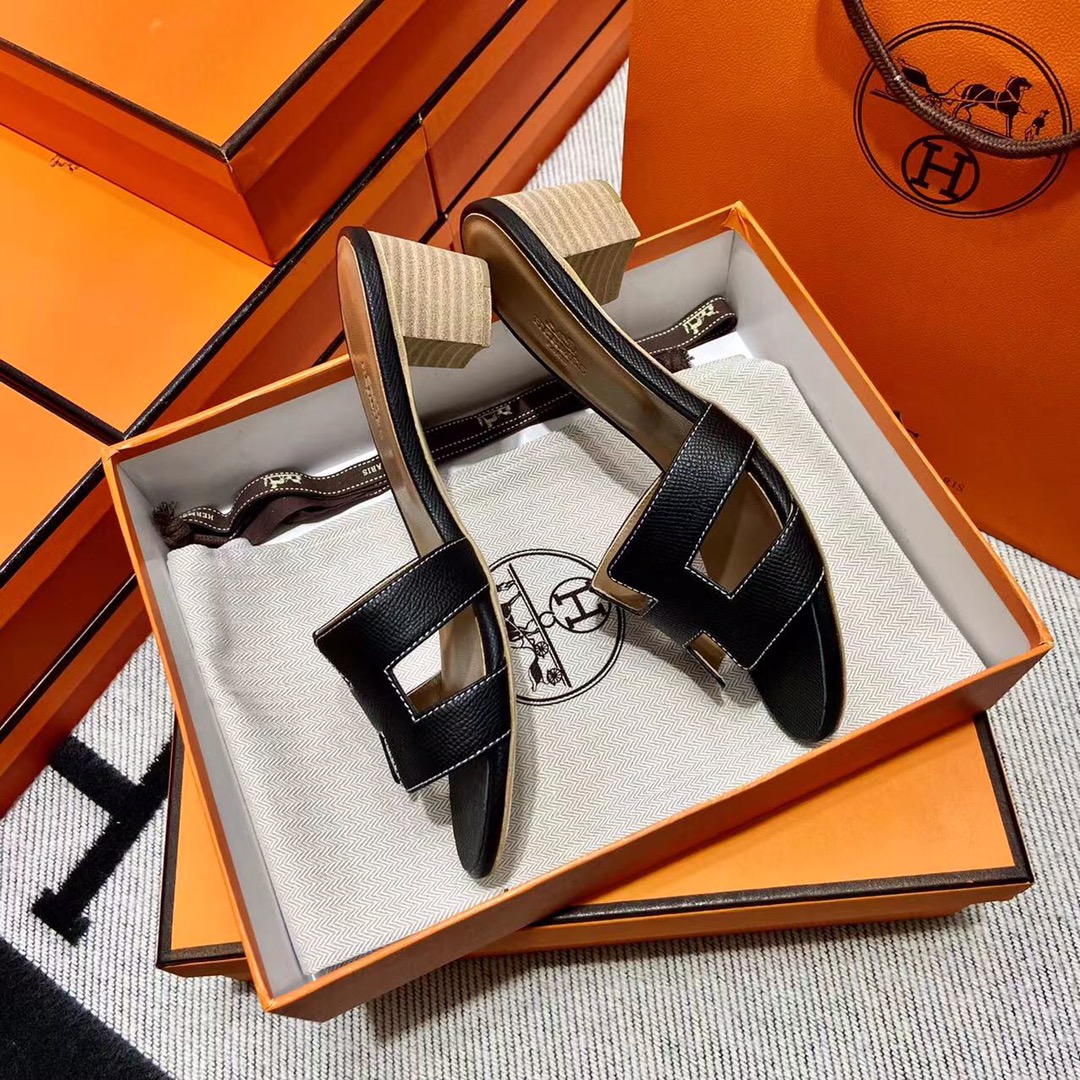 에르메스 올수공 오아시스 슬리퍼 샌들 앱송 62